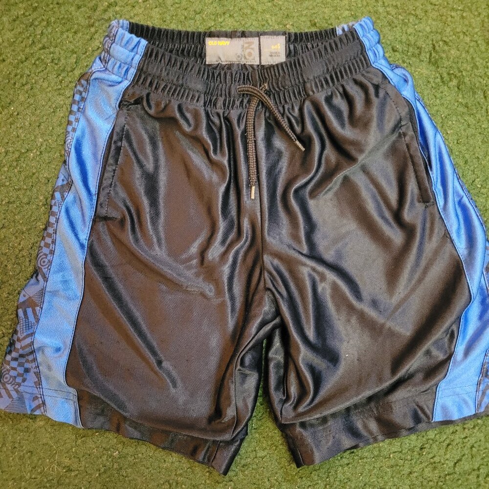 Basketball shorts